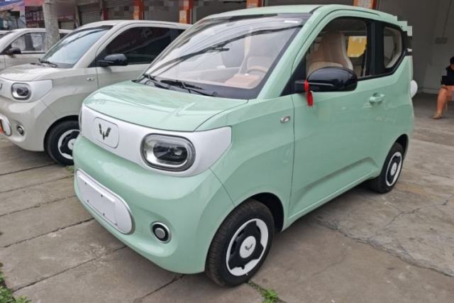 Używany Wuling Hongguang MINIEV 2024 3rd Generation 215km Youth Edition