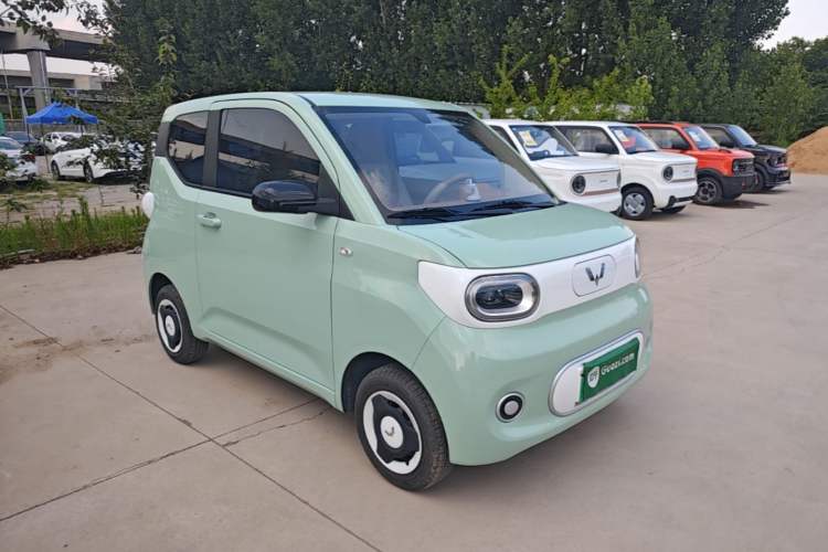 Used Wuling Hongguang MINIEV 2024 3rd Generation 215km Youth Edition Exterior 1