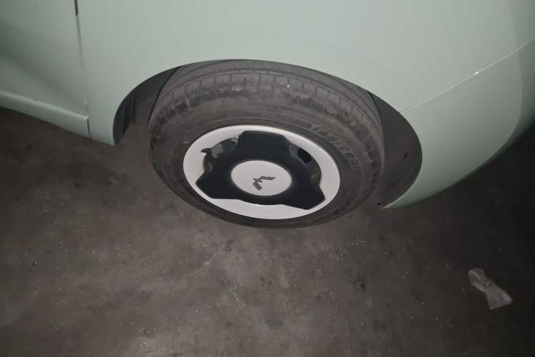Used Wuling Hongguang MINIEV 2024 3rd Generation 215km Youth Edition Exterior 1