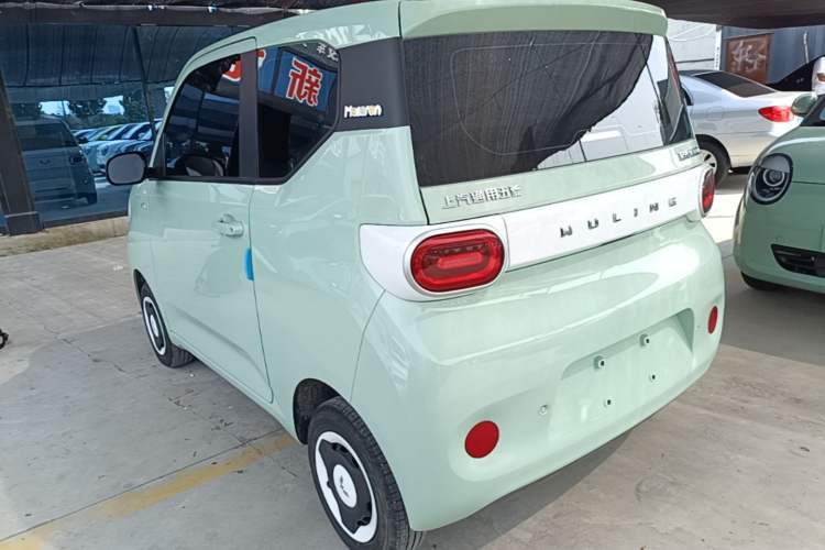 Used Wuling Hongguang MINIEV 2024 3rd Generation 215km Youth Edition Exterior 2