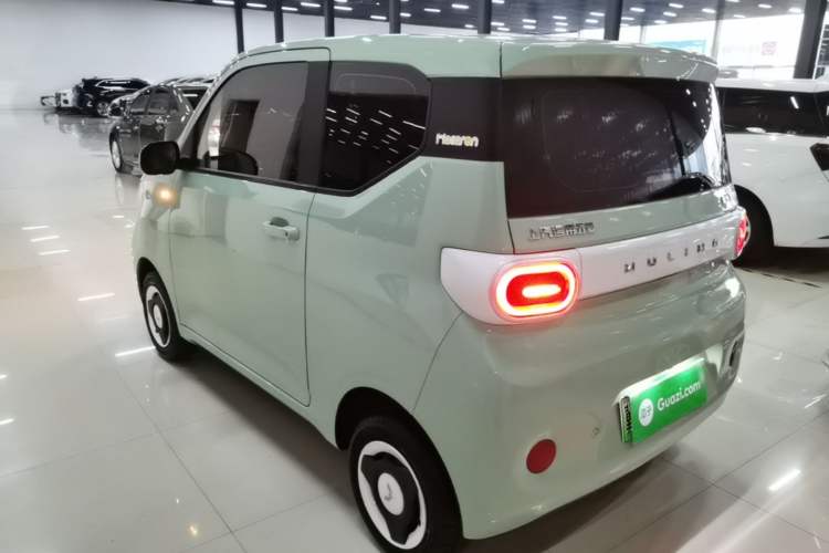 Used Wuling Hongguang MINIEV 2024 3rd Generation 215km Youth Edition Exterior 2