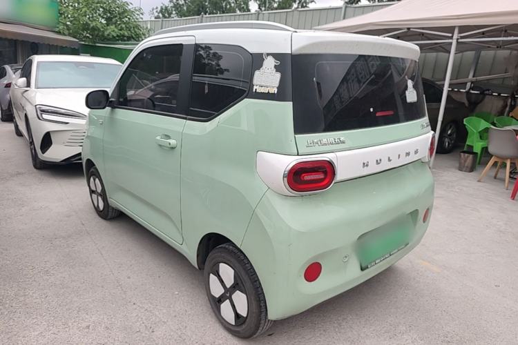 Used Wuling Hongguang MINIEV 2024 3rd Generation 215km Advanced Version Exterior 2