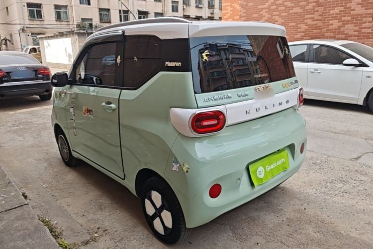 Used Wuling Hongguang MINIEV 2024 3rd Generation 215km Advanced Version Exterior 2
