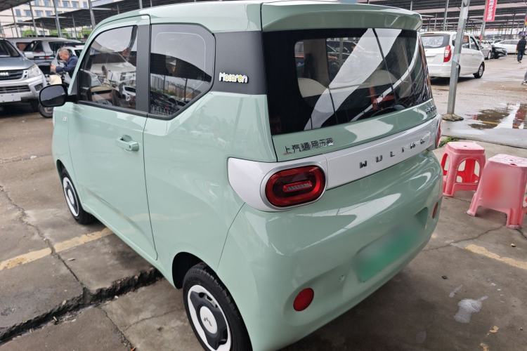 Used Wuling Hongguang MINIEV 2024 3rd Generation 215km Advanced Version Exterior 2