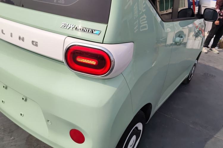 Used Wuling Hongguang MINIEV 2024 3rd Generation 170 km Exterior 3