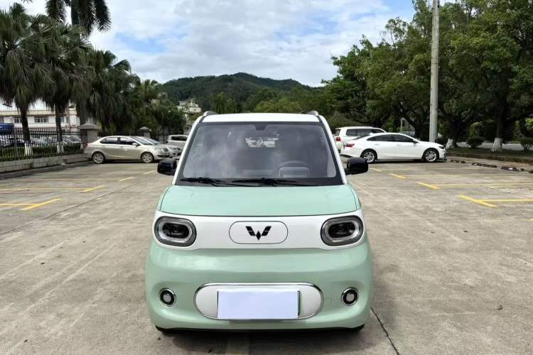 Used Wuling Hongguang MINIEV 2024 3rd Generation 215km Advanced Version Exterior 4
