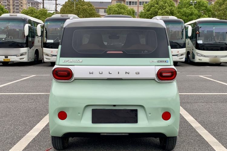 Used Wuling Hongguang MINIEV 2024 3rd Generation 215km Advanced Version Exterior 5