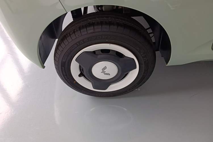 Used Wuling Hongguang MINIEV 2024 3rd Generation 215km Youth Edition Exterior 5