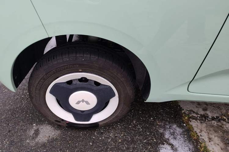Used Wuling Hongguang MINIEV 2024 3rd Generation 215km Youth Edition Exterior 5