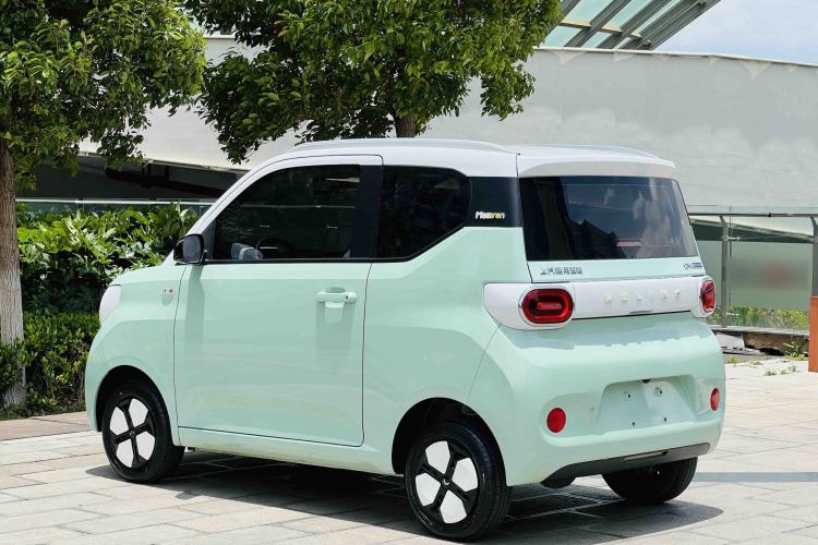 Used Wuling Hongguang MINIEV 2024 3rd Generation 215km Advanced Version Exterior 5