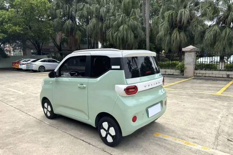 Used Wuling Hongguang MINIEV 2024 3rd Generation 215km Advanced Version Exterior 6