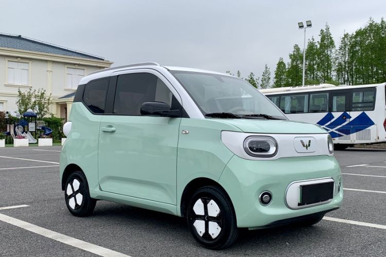 Used Wuling Hongguang MINIEV 2024 3rd Generation 215km Advanced Version Exterior 6