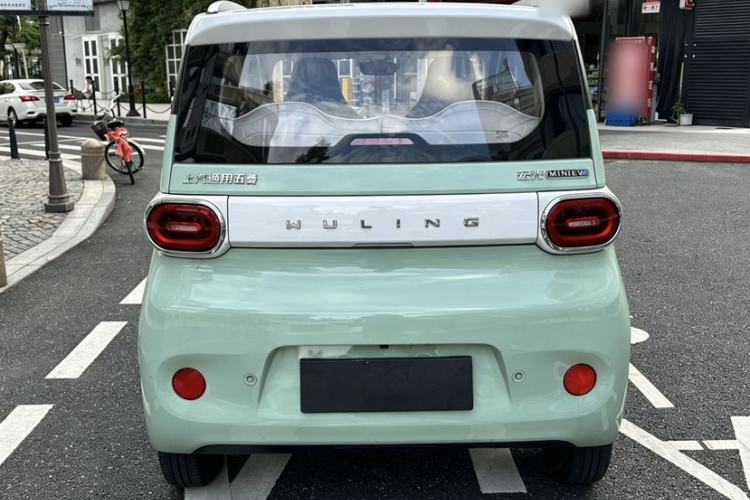 Used Wuling Hongguang MINIEV 2024 3rd Generation 215km Advanced Version Exterior 7