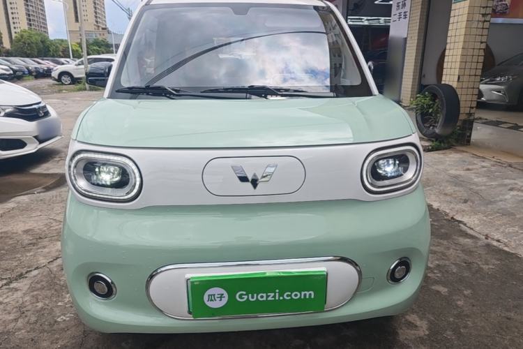 Used Wuling Hongguang MINIEV 2024 3rd Generation 215km Advanced Version Front