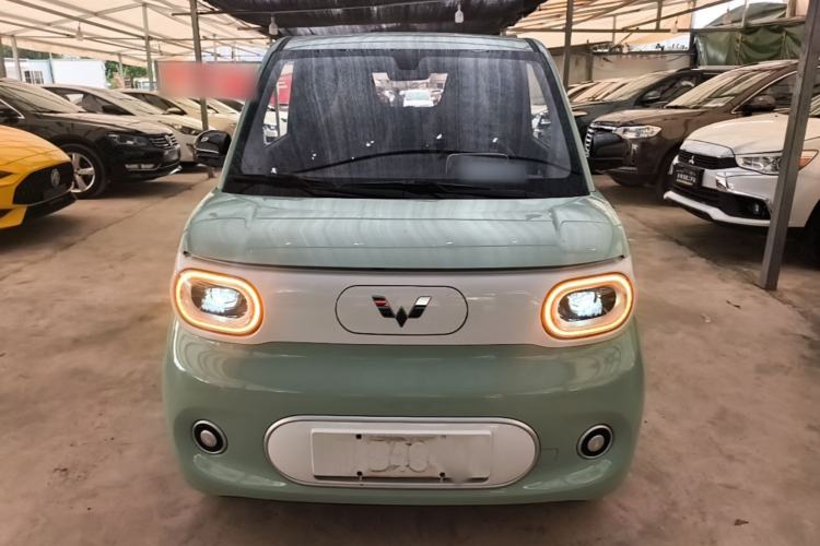 Used Wuling Hongguang MINIEV 2024 3rd Generation 215km Youth Edition Front