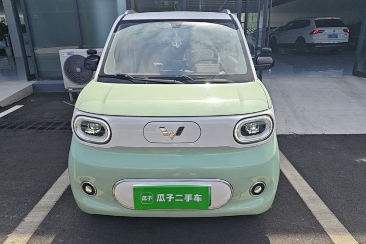 Used Wuling Hongguang MINIEV 2024 3rd Generation 215km Advanced Version Front