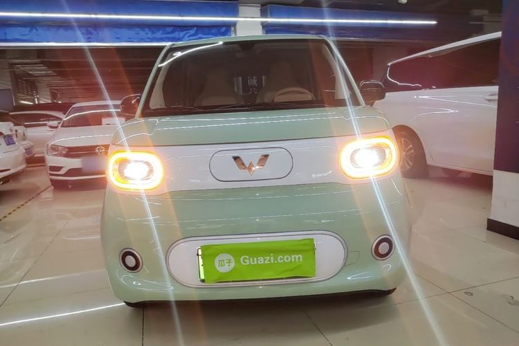 Used Wuling Hongguang MINIEV 2024 3rd Generation 215km Youth Edition Front