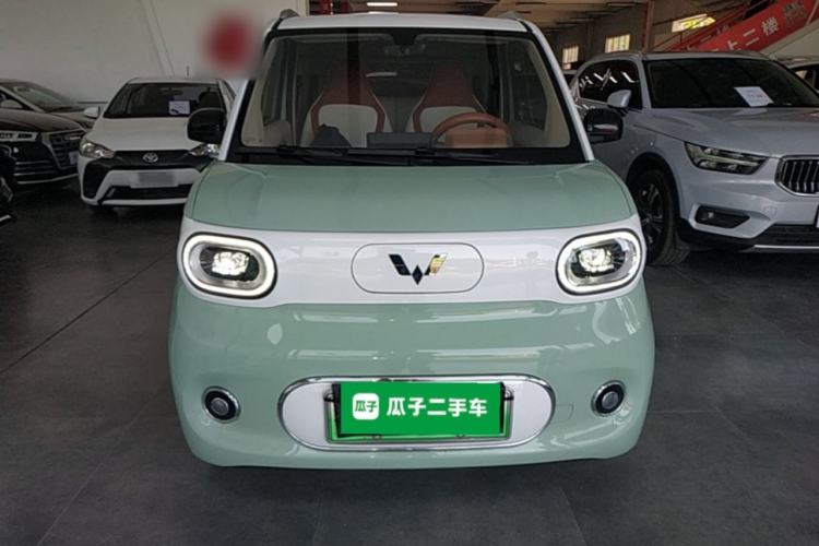 Used Wuling Hongguang MINIEV 2024 3rd Generation 215km Advanced Version Front