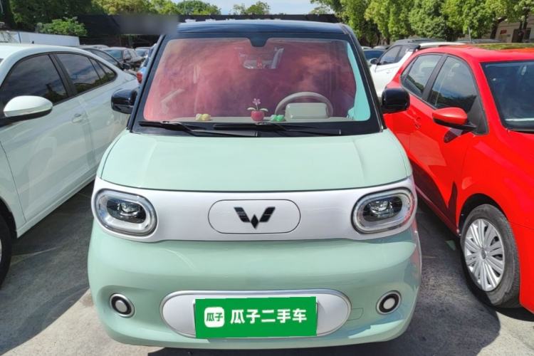 Used Wuling Hongguang MINIEV 2024 3rd Generation 215km Advanced Version Front