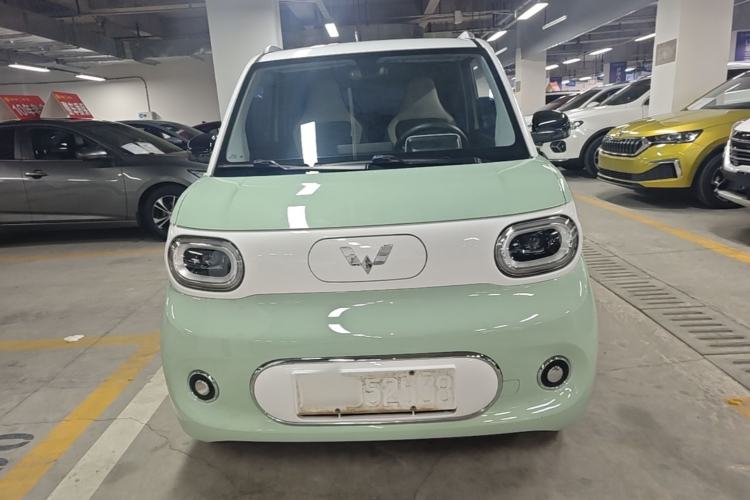 Used Wuling Hongguang MINIEV 2024 3rd Generation 170 km Front