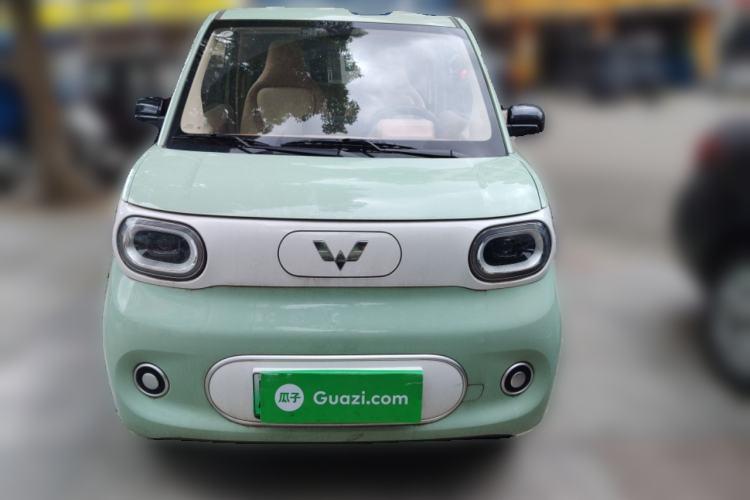 Used Wuling Hongguang MINIEV 2024 3rd Generation 215km Youth Edition Front