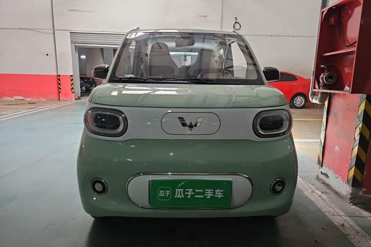 Used Wuling Hongguang MINIEV 2024 3rd Generation 215km Advanced Version Front