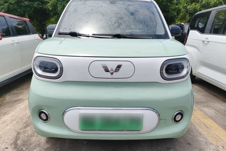Used Wuling Hongguang MINIEV 2024 3rd Generation 215km Advanced Version Front