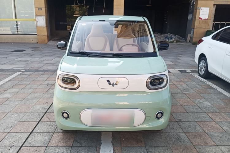 Used Wuling Hongguang MINIEV 2024 3rd Generation 215km Youth Edition Front