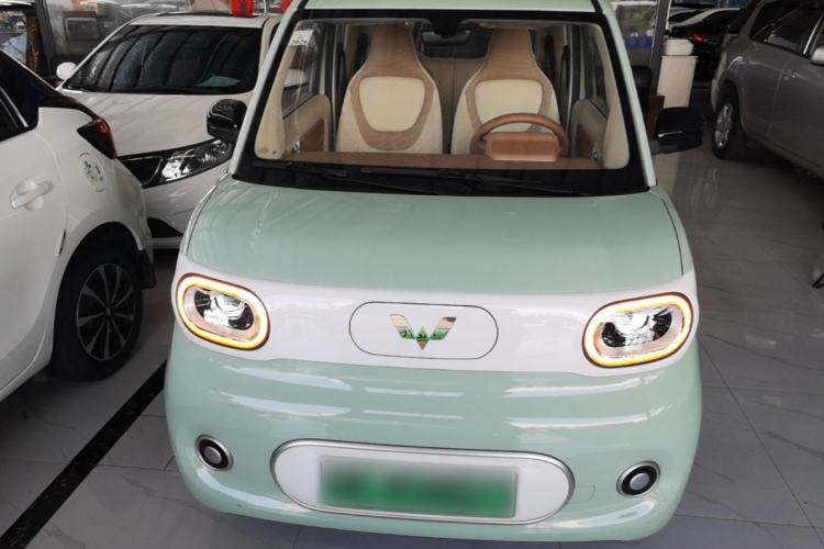 Used Wuling Hongguang MINIEV 2024 3rd Generation 215km Youth Edition Front