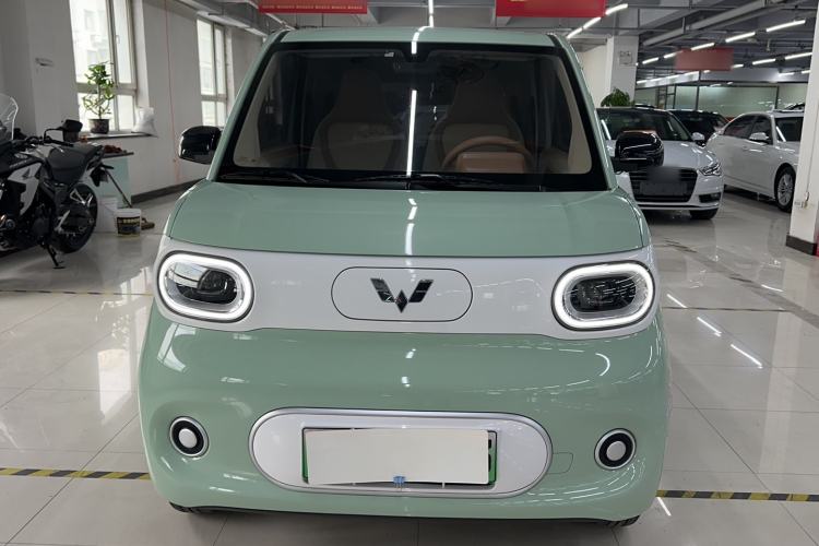 Used Wuling Hongguang MINIEV 2024 3rd Generation 215km Youth Edition Front