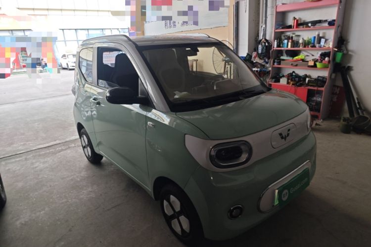 Used Wuling Hongguang MINIEV 2024 3rd Generation 215km Advanced Version Front Right 45 Deg