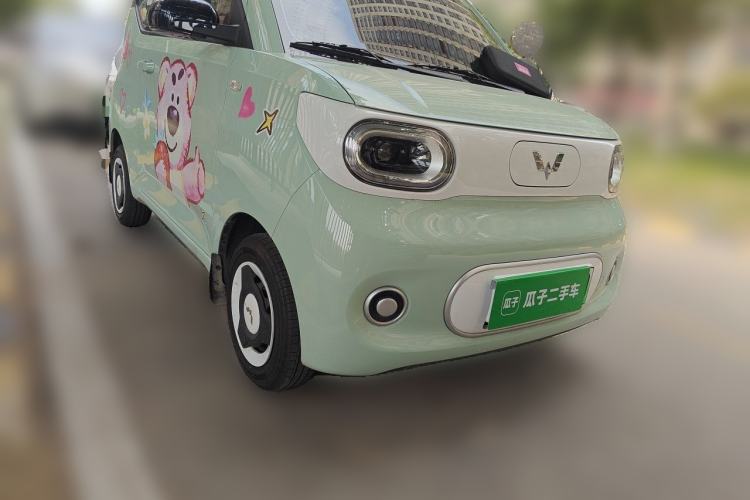 Used Wuling Hongguang MINIEV 2024 3rd Generation 215km Youth Edition Front Right 45 Deg