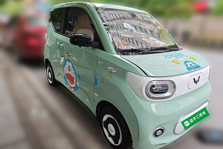 Used Wuling Hongguang MINIEV 2024 3rd Generation 215km Youth Edition Front Right 45 Deg