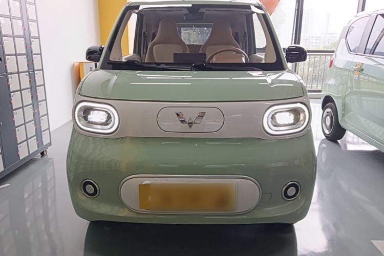 Used Wuling Hongguang MINIEV 2024 3rd Generation 215km Youth Edition Front