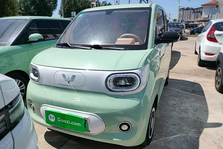 Used Wuling Hongguang MINIEV 2024 3rd Generation 215km Youth Edition Front