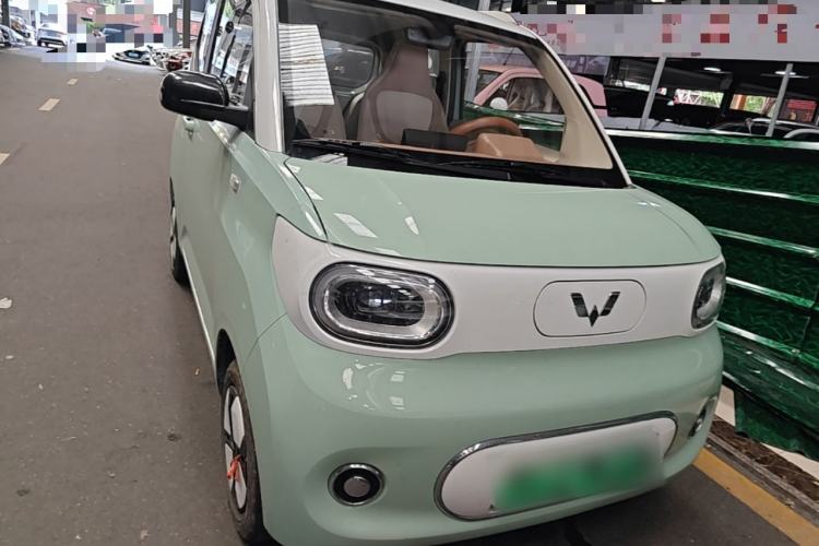 Used Wuling Hongguang MINIEV 2024 3rd Generation 215km Advanced Version Front