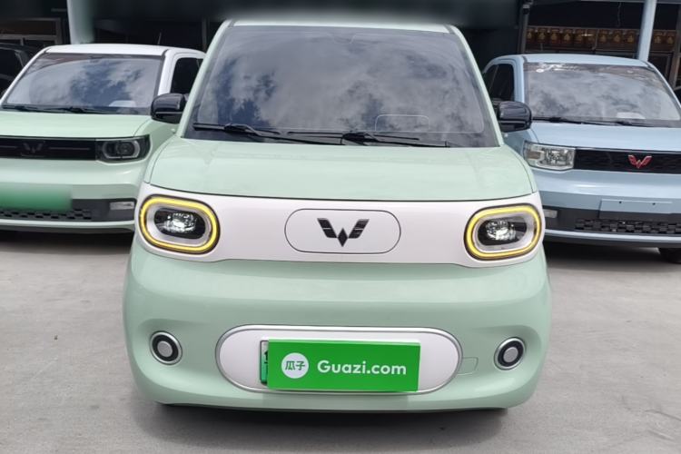 Used Wuling Hongguang MINIEV 2024 3rd Generation 215km Youth Edition Front