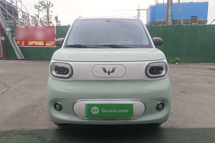 Used Wuling Hongguang MINIEV 2024 3rd Generation 215km Advanced Version Front