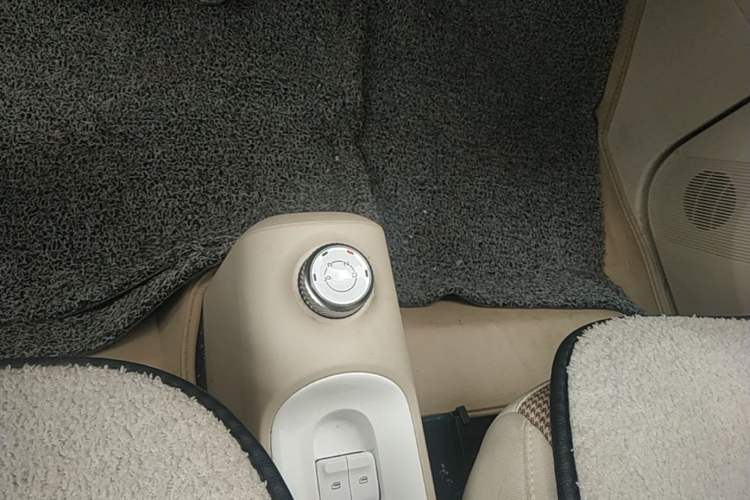 Used Wuling Hongguang MINIEV 2024 3rd Generation 215km Advanced Version Gear Lever