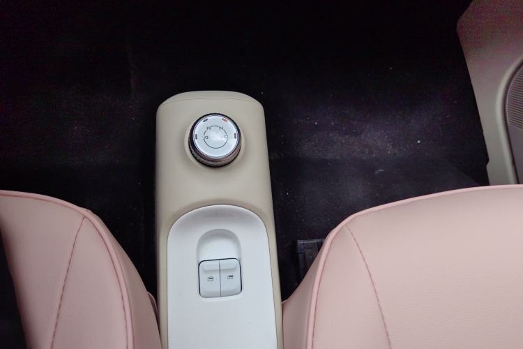 Used Wuling Hongguang MINIEV 2024 3rd Generation 215km Youth Edition Gear Lever