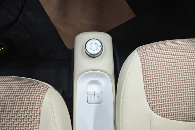 Used Wuling Hongguang MINIEV 2024 3rd Generation 215km Advanced Version Gear Lever