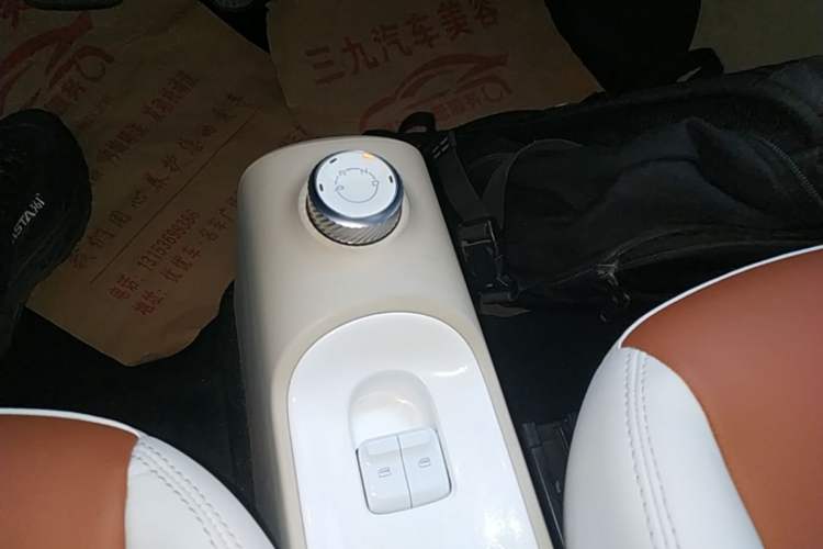 Used Wuling Hongguang MINIEV 2024 3rd Generation 215km Advanced Version Gear Lever