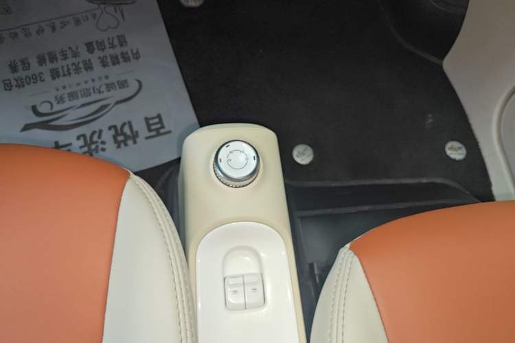 Used Wuling Hongguang MINIEV 2024 3rd Generation 215km Advanced Version Gear Lever
