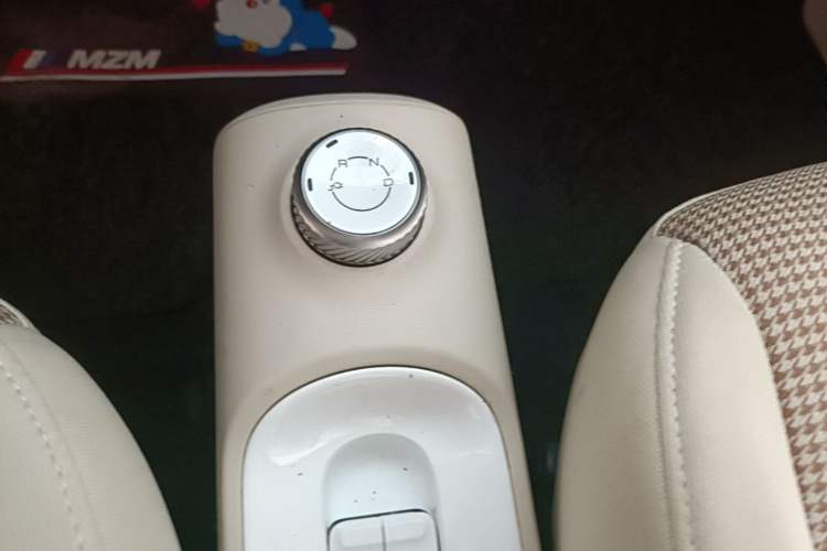 Used Wuling Hongguang MINIEV 2024 3rd Generation 215km Advanced Version Gear Lever