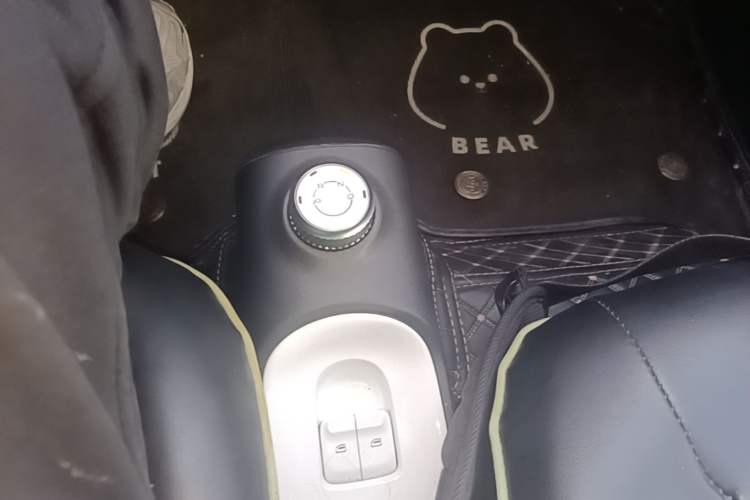 Used Wuling Hongguang MINIEV 2024 3rd Generation 215km Advanced Version Gear Lever