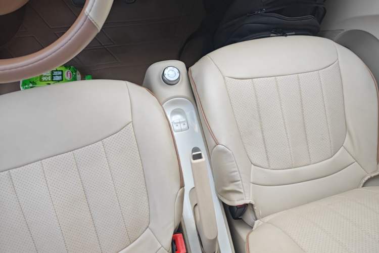 Used Wuling Hongguang MINIEV 2024 3rd Generation 215km Youth Edition Gear Lever