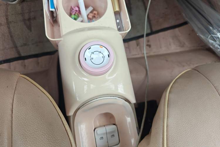 Used Wuling Hongguang MINIEV 2024 3rd Generation 215km Advanced Version Gear Lever