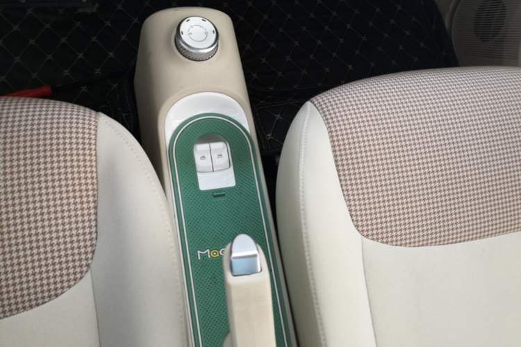 Used Wuling Hongguang MINIEV 2024 3rd Generation 215km Youth Edition Gear Lever