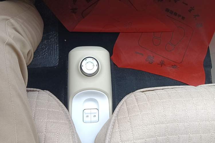 Used Wuling Hongguang MINIEV 2024 3rd Generation 215km Advanced Version Gear Lever