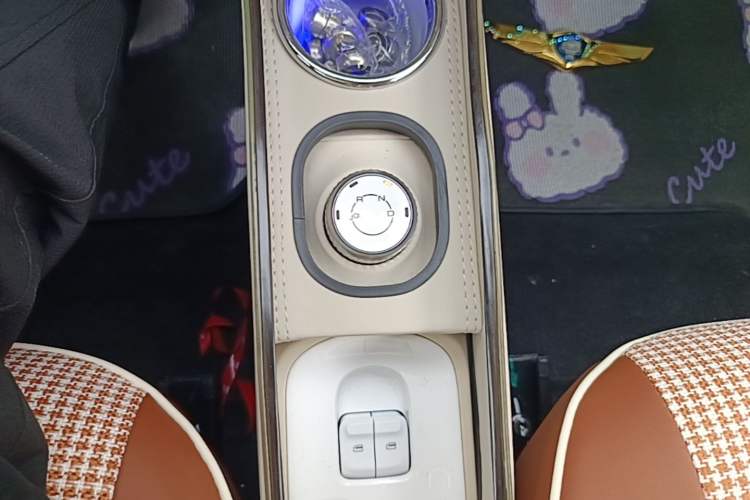 Used Wuling Hongguang MINIEV 2024 3rd Generation 215km Advanced Version Gear Lever